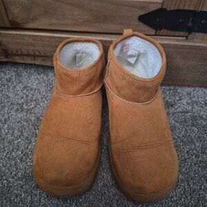 Joe Fresh shorty boots Women's size 6